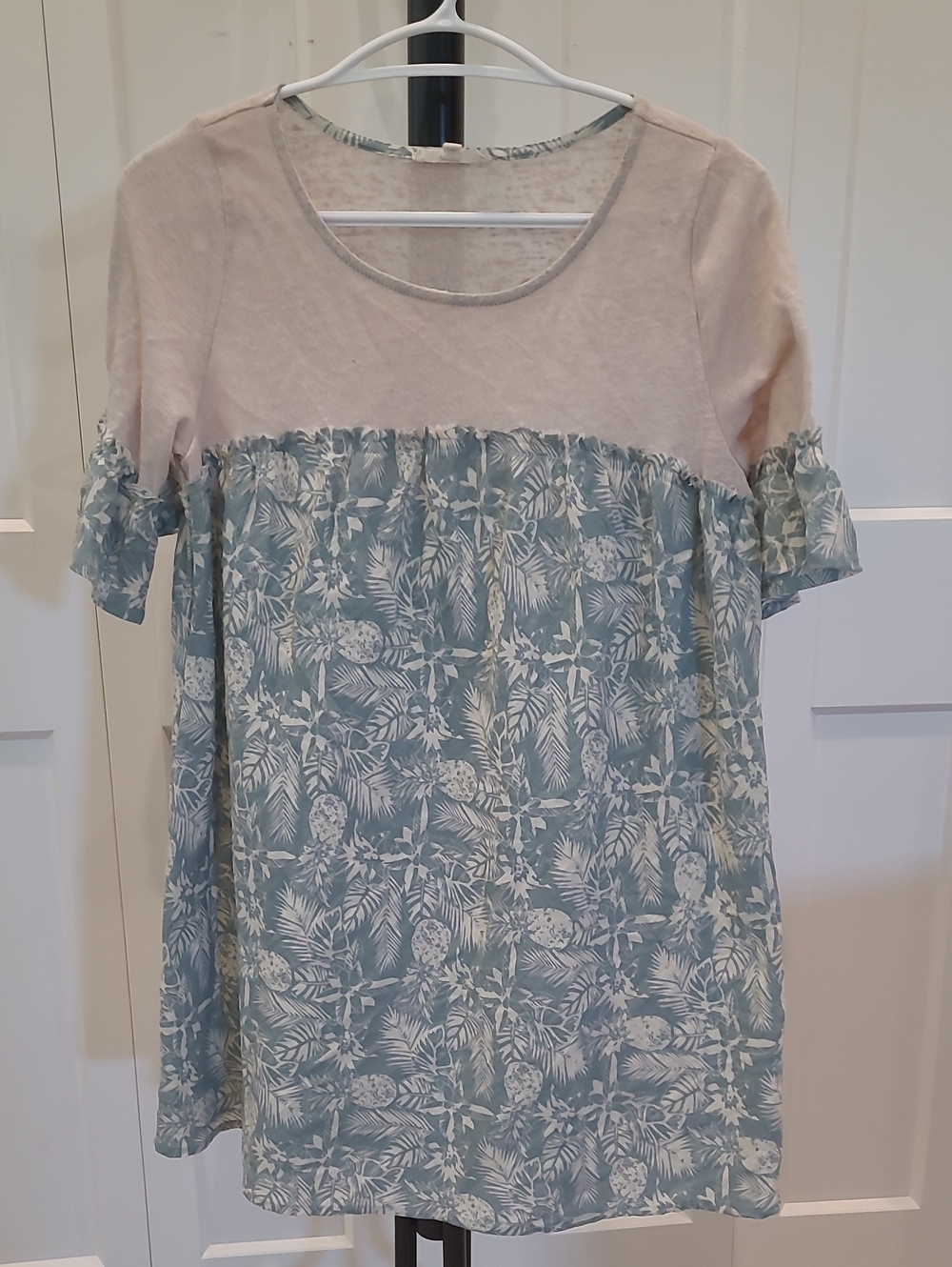 easel Pink Yoke Blue Floral Print Tunic